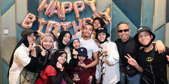 Lirik Lagu Gen Halilintar 'Ziggy Zagga' yang Sangat Identik Dengan Kekompakan Keluarga Gen Halilintar