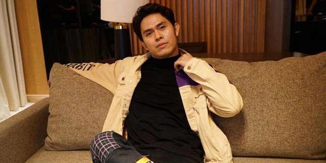 Lirik Lagu KEPADA HATI - Cakra Khan, Single Terbaru Mewakili Perasaan Kecewa