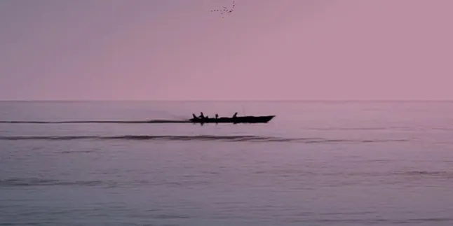 Lirik Lagu LAGU TERAKHIR yang Dipopulerkan Oleh Juicy Luicy