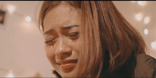 Lirik Lagu PENGEN BALI yang Dipopulerkan oleh LAVORA