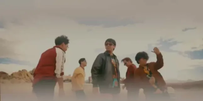 Lirik Lagu SIDE BY SIDE (feat. QoryGore), D’MASIV Unjuk Konsep Baru