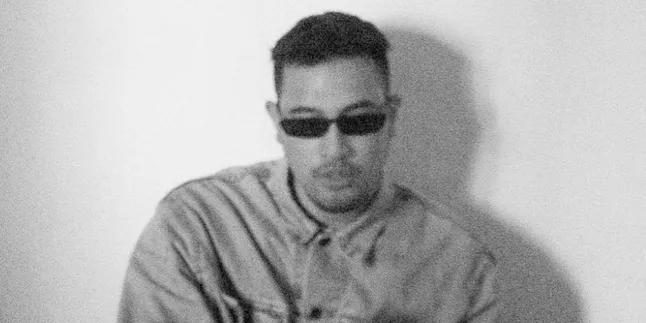 Lirik Lagu UTOPIA - Adrian Khalif, Sebagai Penutup yang Manis