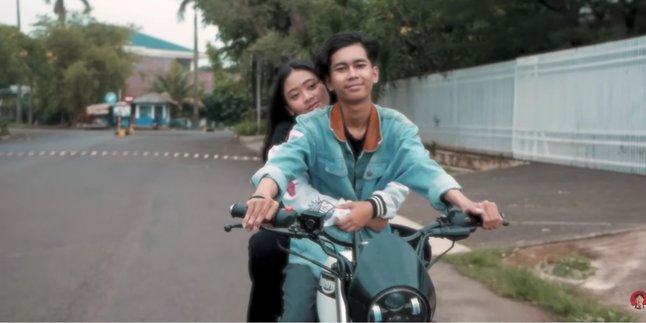 Lirik Lagu Viral CEPMEK (CEPAT MENCINTAI KAMU) yang Dipopulerkan oleh Alif Cepmek