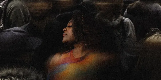 Lirik PEOPLE dari Libianca yang Viral di Sosial Media, Tentang Perasaan yang Terasingkan