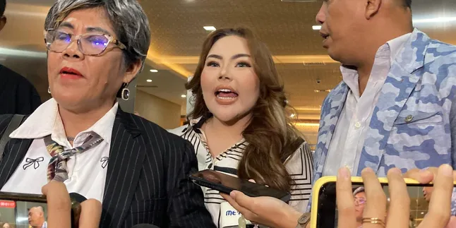 Lisa Mariana Dijemput Paksa Polda Jabar Terkait Kasus Video Syur