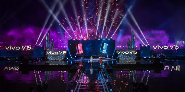 LIVE REPORT: Saatnya Jadi Saksi #VivoV15Launch, Megah dan Bertabur Bintang