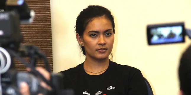 Lola Amaria Sarankan Kurangi Konsumsi BBM