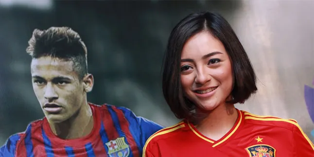 Lolita Agustine Senang Menyendiri