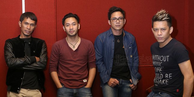 Luar Biasa, Sahabat NOAH Inisiatif Bersihkan Venue Usai Konser