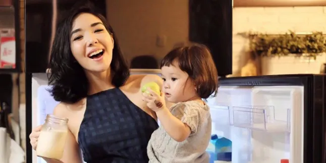 Lucunya Kebangetan! Baru Bangun Tidur, Ini Muka Bantal Baby Gempi