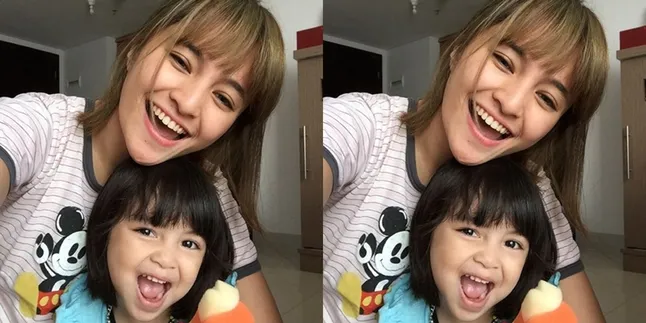 Lucunya Siena Saat Ngedance Imut di Depan Marshanda Lucunya Siena Saat Ngedance Imut di Depan Marshanda