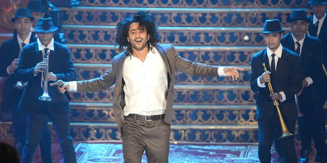 Lukisan Bertandatangan Shaheer Sheikh Dilelang Untuk Amal Lukisan Bertandatangan Shaheer Sheikh Dilelang Untuk Amal