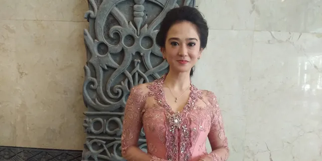 Lulus, Ini Perjuangan Natasha Ratulangi Dapatkan IPK Tertinggi