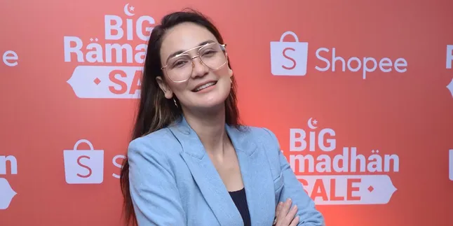 Luna Maya Akhirnya Buka Suara Soal Hubungannya dengan Faisal Nasimuddin