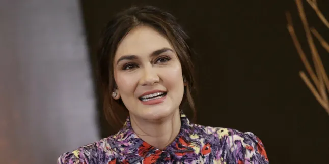 Luna Maya Ditanya Soal Hubungannya Dengan Faisal Nasimuddin: Belum, Masih Teman Luna Maya Ditanya Soal Hubungannya Dengan Faisal Nasimuddin: Belum, Masih Teman