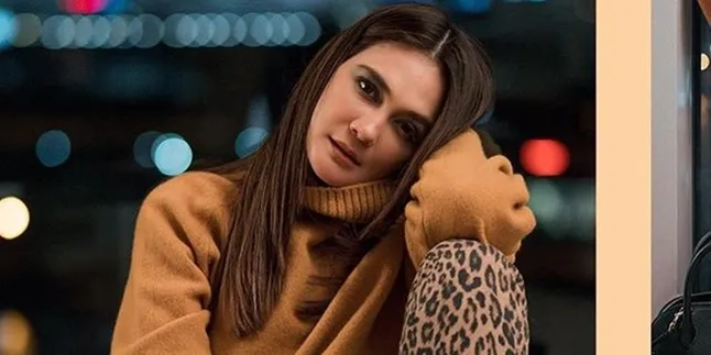 Luna Maya Posting Quote Hadapi Omongan Orang & Puisi Tentang Mimpi