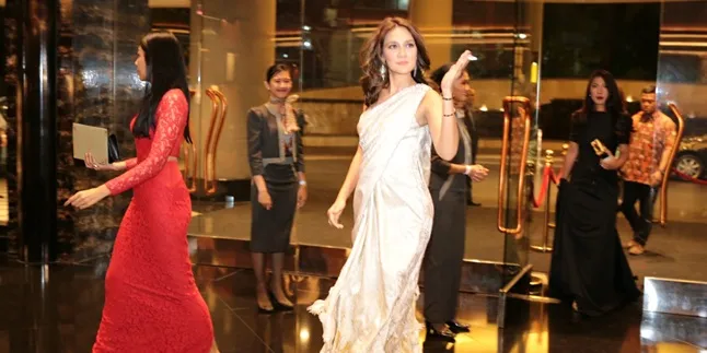 Luna Maya Tahu Hubungan Hamish Daud dan Raisa Dari Akun Gosip Luna Maya Tahu Hubungan Hamish Daud dan Raisa Dari Akun Gosip