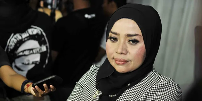 Lupakan Prahara Rumah Tangga, Musdalifah Pilih Nyalon