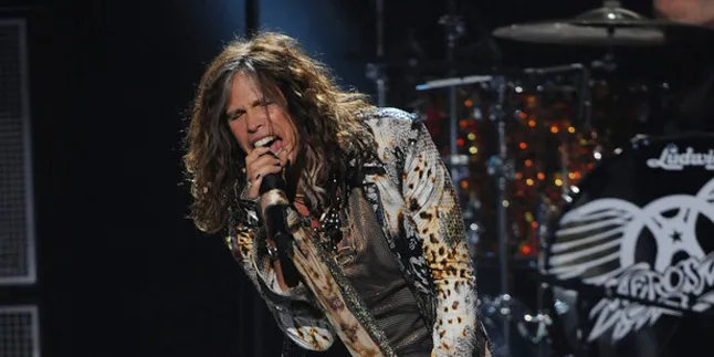 Lutut Mulai Rusak, Steven Tyler Segera Jalani Operasi Lutut Mulai Rusak, Steven Tyler Segera Jalani Operasi