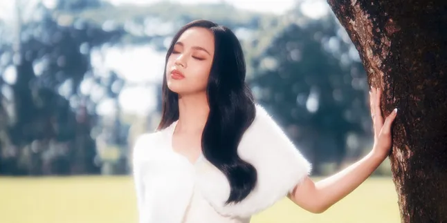 Lyodra Collaborates with Andmesh Kamaleng as Songwriter for the Single 'Pura-Pura'