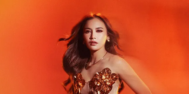 Mahalini Comeback Lewat Album KOMA, Punya Filosofi Penuh Arti - Gambarkan 1 Cerita Perjalanan Bermusik Mahalini Comeback Lewat Album KOMA, Punya Filosofi Penuh Arti - Gambarkan 1 Cerita Perjalanan Bermusik