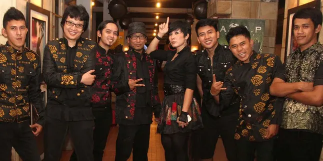 Main Angklung, A.S.A.P Dragonfly Dikontrak Produser Amerika