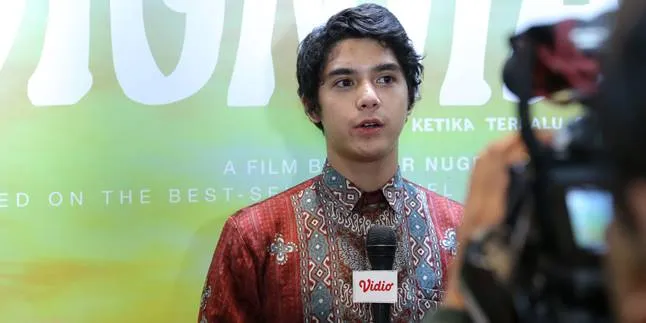 Main di Film 'AKU TAHU KAPAN KAMU MATI', Al Ghazali Kesusahan di Adegan Balapan Motor Main di Film 'AKU TAHU KAPAN KAMU MATI', Al Ghazali Kesusahan di Adegan Balapan Motor