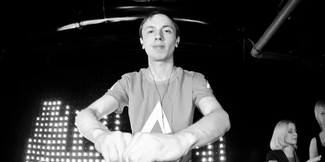 Main di Indonesia, Highlight Karir Andrew Rayel