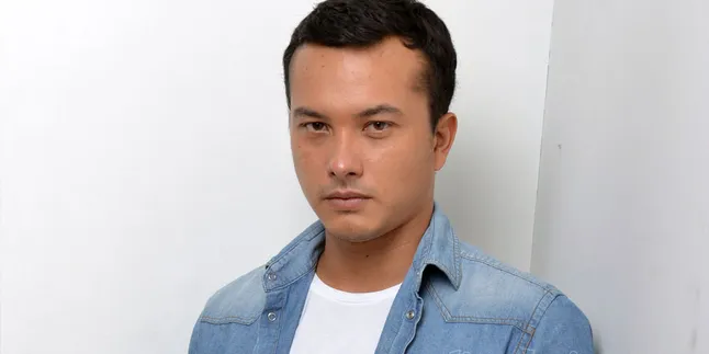Main di 'PTE', Nicholas Saputra Bakal Jadi Aktor Action?