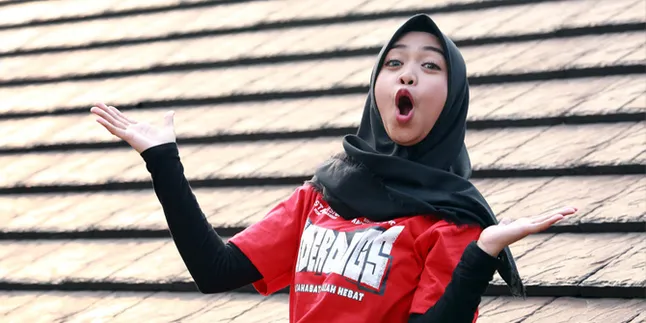 Main Film 'HAYYA', Ria Ricis Banyak Belajar Dari Oki Setiana Dewi