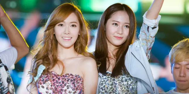 Main Ke New York, Jessica SNSD & Krystal Malah Berantem Main Ke New York, Jessica SNSD & Krystal Malah Berantem