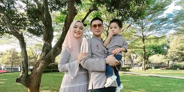 Main Sinetron Bareng, Citra Kirana Sebut Gombalan Rezky Aditya Bikin Jatuh Cinta Lagi Main Sinetron Bareng, Citra Kirana Sebut Gombalan Rezky Aditya Bikin Jatuh Cinta Lagi