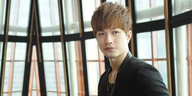 Main Sinetron Remaja, Lee Jeong Hoon Seru-Seruan Dengan Blink