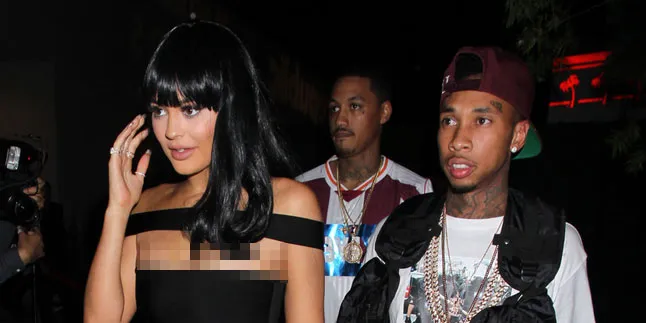 Main Ski, Kylie Jenner & Tyga Ketahuan Rayakan Tahun Baru Bareng