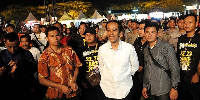 Majalah Musik Metal Luar Negeri Pilih Jokowi Jadi Presiden Indonesia