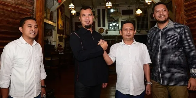 Maju Calon Gubernur, Ahmad Dhani Didukung Mulan Asal... Maju Calon Gubernur, Ahmad Dhani Didukung Mulan Asal...