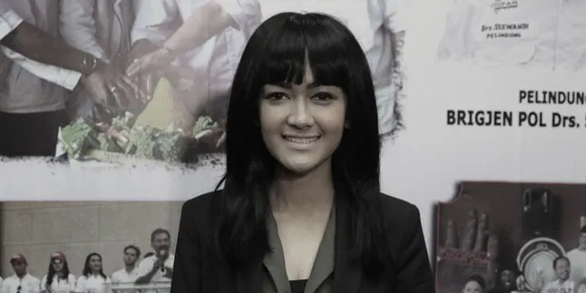 Makam Julia Perez Dikabarkan Amblas, Ini Kata Petugas TPU Makam Julia Perez Dikabarkan Amblas, Ini Kata Petugas TPU