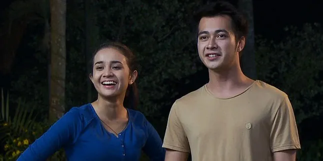 Makan Malam Unik Keke dan Al, Seperti Apa?