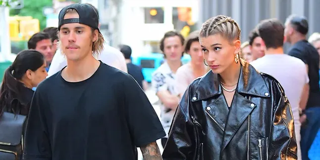 Makan Siang Bareng, Justin Bieber Gandeng Mesra Hailey Baldwin Makan Siang Bareng, Justin Bieber Gandeng Mesra Hailey Baldwin