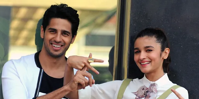 Makin Lengket, Alia Bhatt Rayakan Ultah Bareng Sidharth Malhotra