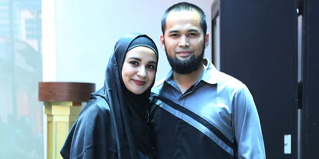 Makin Lihai Memasak, Teuku Wisnu Dukung Shireen Jadi Chef Makin Lihai Memasak, Teuku Wisnu Dukung Shireen Jadi Chef