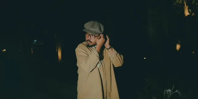 Makna Lagu Bunga Abadi - Rio Clappy Tentang Cinta yang Tak Lekang oleh Waktu