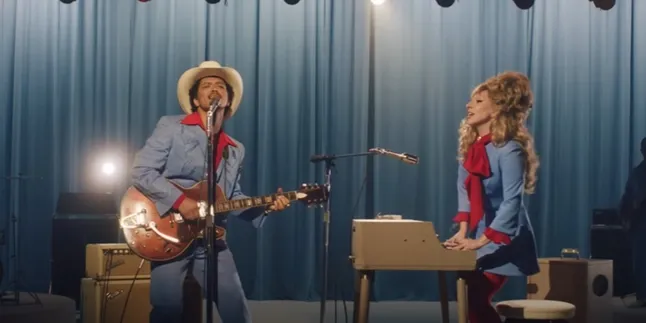 Makna Lagu 'Die With A Smile' Lady Gaga dan Bruno Mars, Pesan Menyentuh untuk Menghargai Cinta & Kehidupan