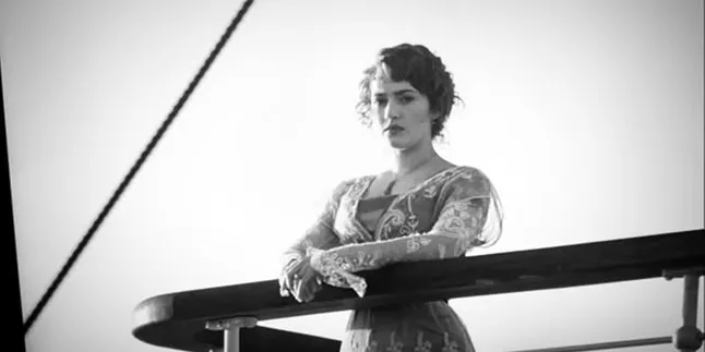 The Meaning of the Song Keep On Loving You by Cigarettes After Sex, Love Never Fades