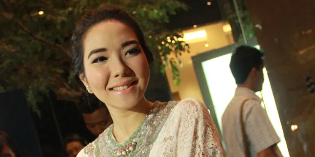 Maknai Hari Pahlawan, Gisella Anastasia: Jangan Banyak Menuntut Maknai Hari Pahlawan, Gisella Anastasia: Jangan Banyak Menuntut