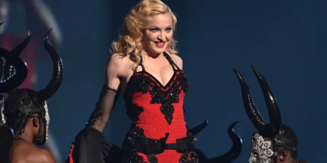 Malam Minggu Saatnya Bebaskan Hati Bareng Madonna Malam Minggu Saatnya Bebaskan Hati Bareng Madonna