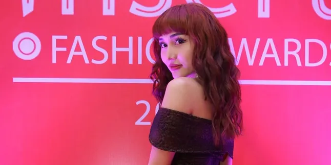 Malam Pertama 10 Ronde, Lucinta Luna Ngeluh Matanya Jadi Panda