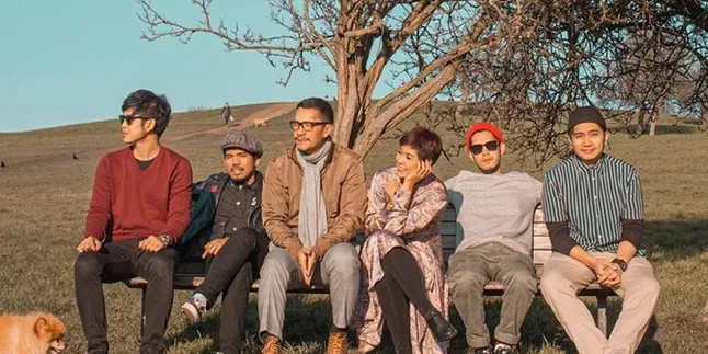 Maliq & D’Essentials Bakal Sing Along di 'After Hours Music', Tiketnya Sudah Bisa Dibeli Maliq & D’Essentials Bakal Sing Along di 'After Hours Music', Tiketnya Sudah Bisa Dibeli