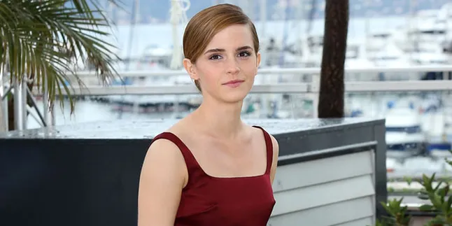 Mana Yang Emma Watson Pilih, Pria Amerika Atau British? Mana Yang Emma Watson Pilih, Pria Amerika Atau British?