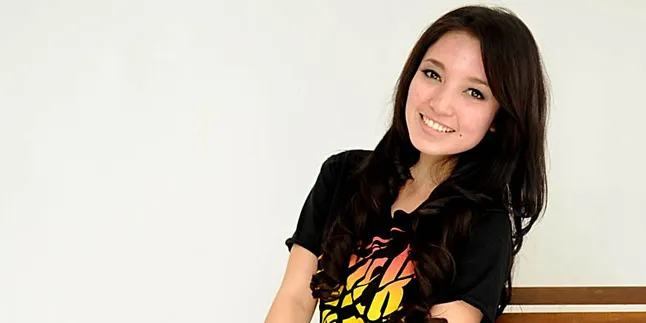 Manda Cello Ogah Terkenal Karena Sensasi Manda Cello Ogah Terkenal Karena Sensasi